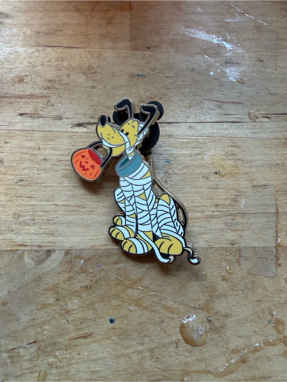 Disney Pluto Mummy Enamel Pin - Cats & Dogs Mystery Pin Set
